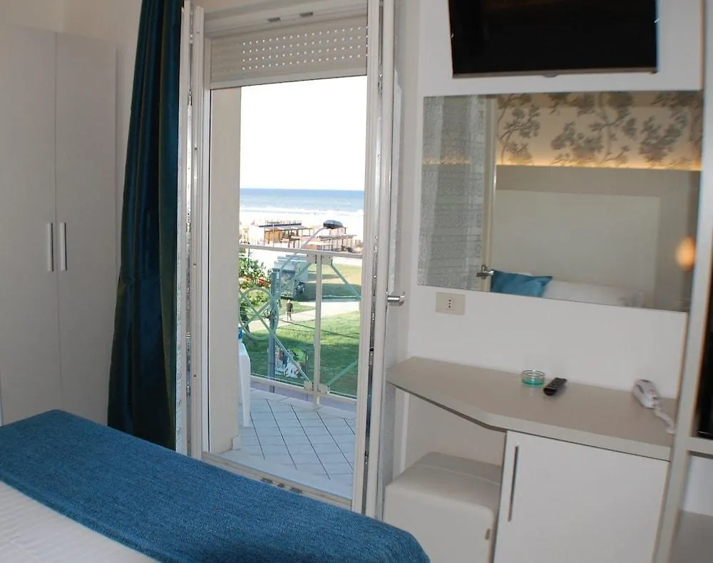 Hotel Rivazzurra 리미니