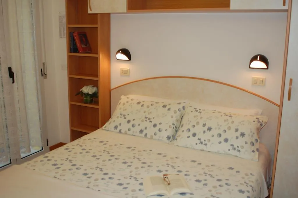 ***  Hotel Rivazzurra 리미니 이탈리아